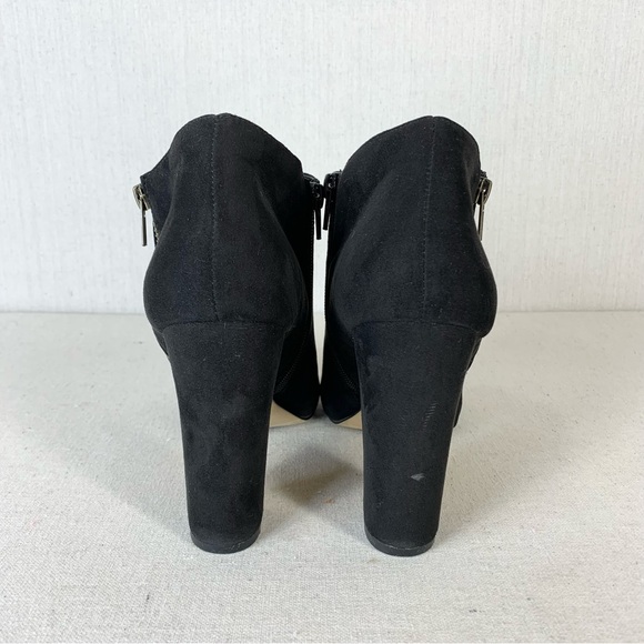 Madden Girl~Women’s ‘Party’ Black Faux Suede Block‎ Heel Bootie~Sz 10 - Picture 4 of 13